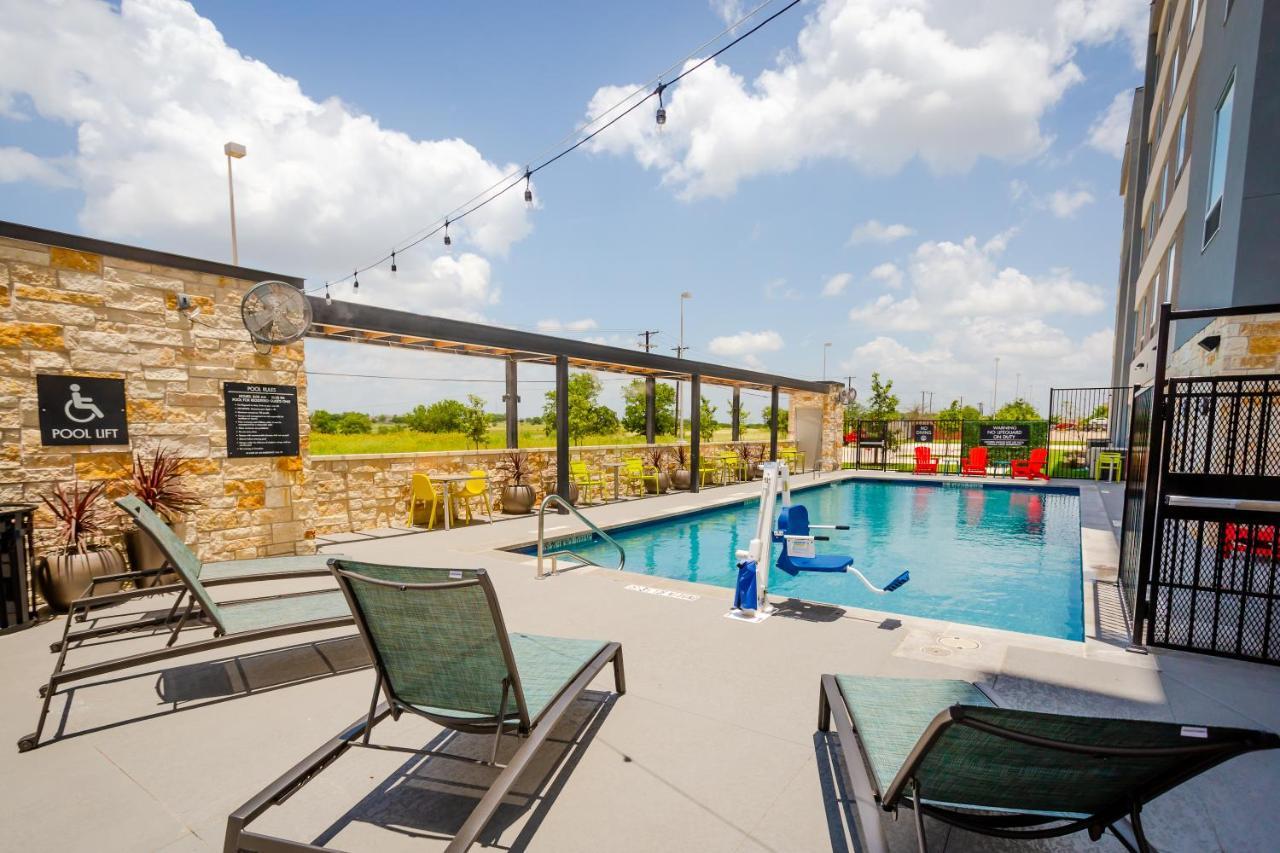 Tru By Hilton Pflugerville, Tx Екстериор снимка